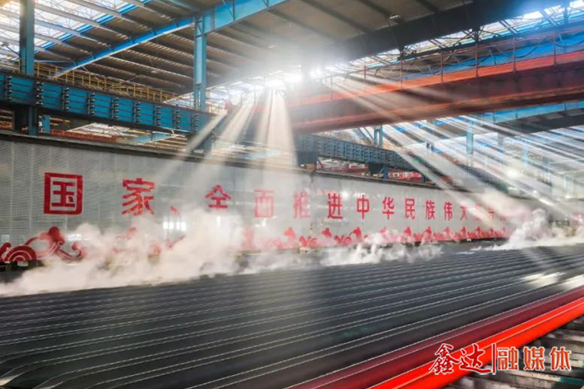 直擊現場丨精益管理“煉”真章，軋鋼總廠型鋼產線煥新啟航！